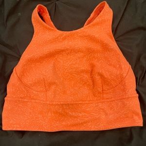 Lululemon sports bra